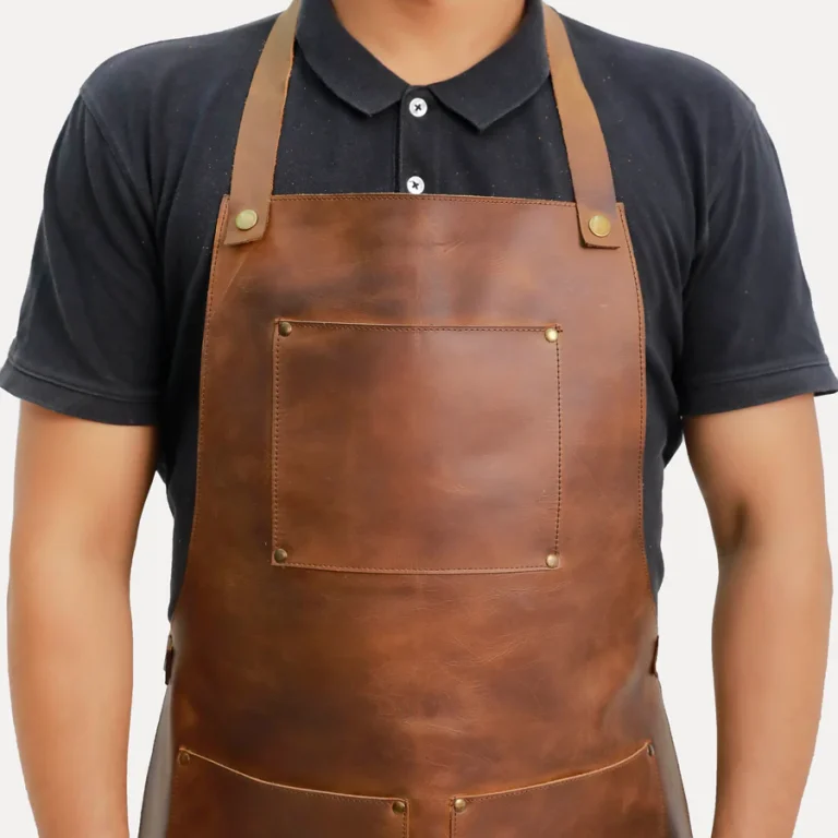 barberer-leather-bib